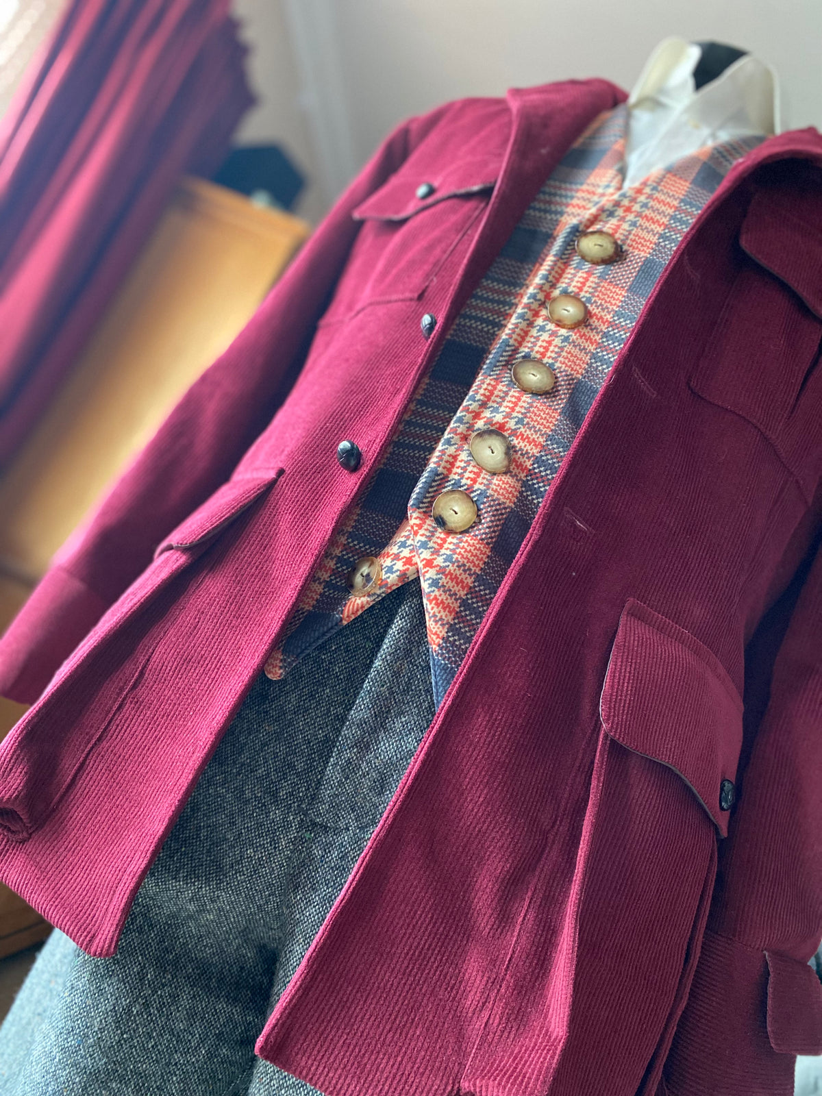The Duke – Norfolk Jacket Paper Sewing Pattern